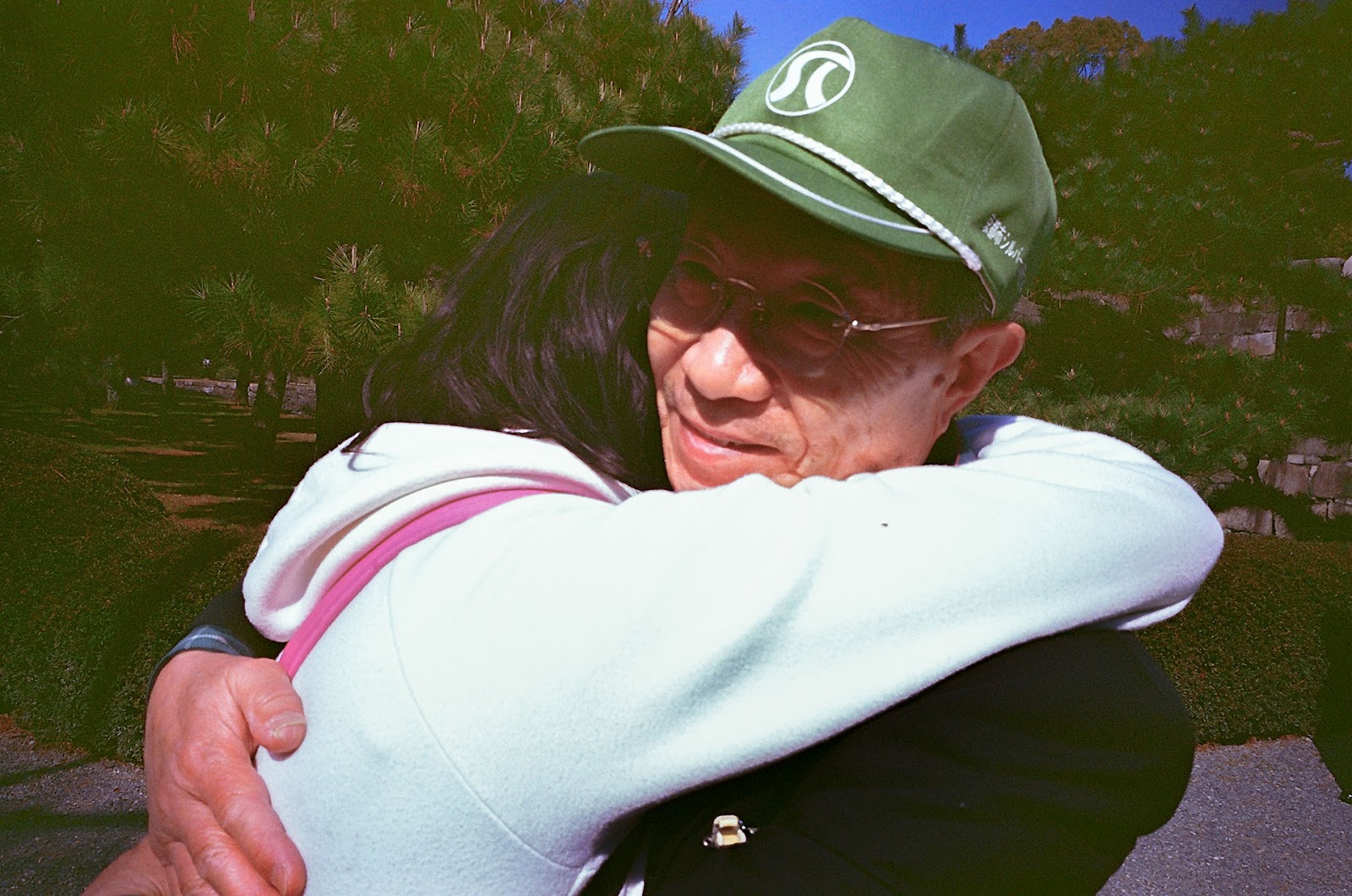 《默拍京都》底片攝影作品：光影斑駁的階梯