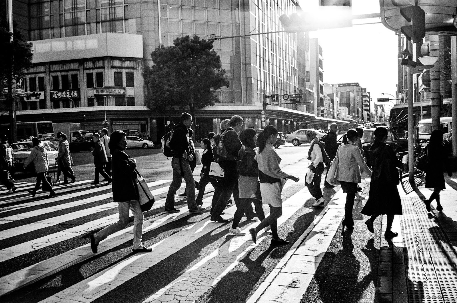 GR 街拍視角：感受城市流動的氛圍