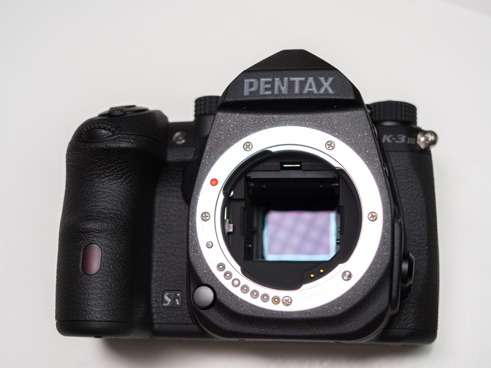 PENTAX K-3 Mark III Monochrome 機背按鍵設計