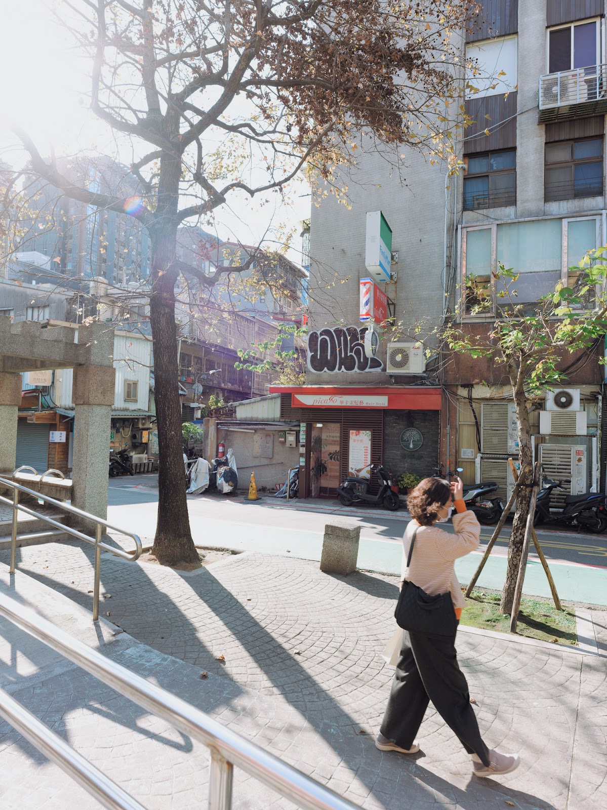 Ricoh GR 21mm 超廣角直式構圖