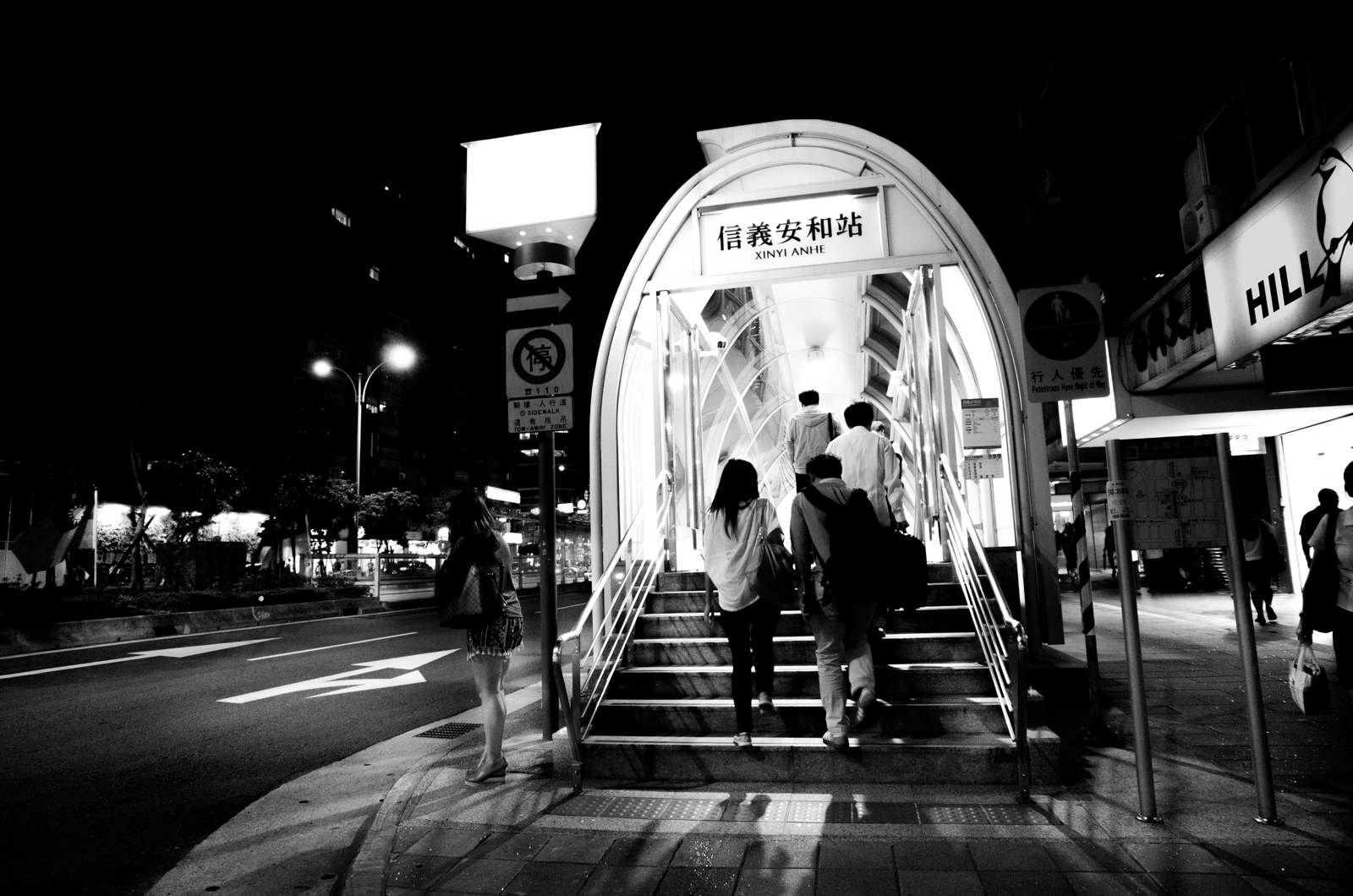 21mm 超廣角營造身歷其境感 1