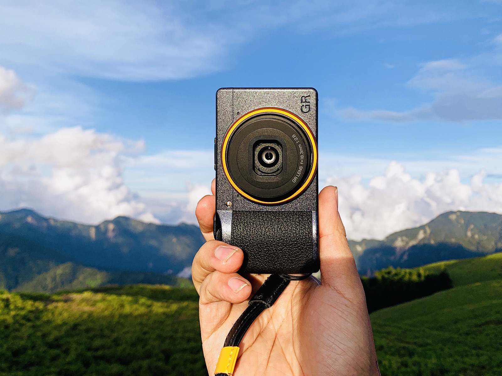 GR III Street Edition 街拍限定版 相機外觀正面