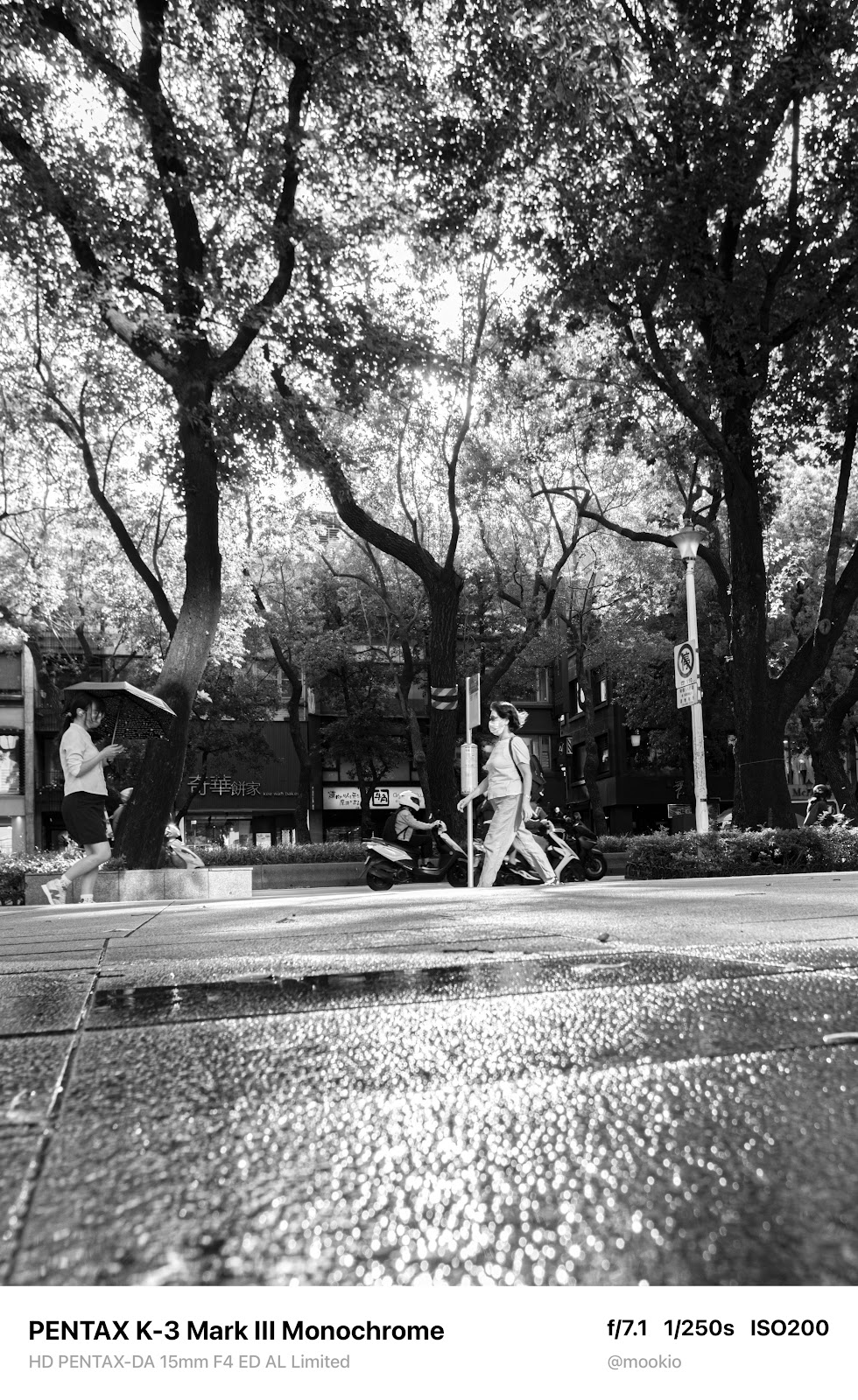 DA 15mm F4 Limited 實拍黑白廣角街景 1