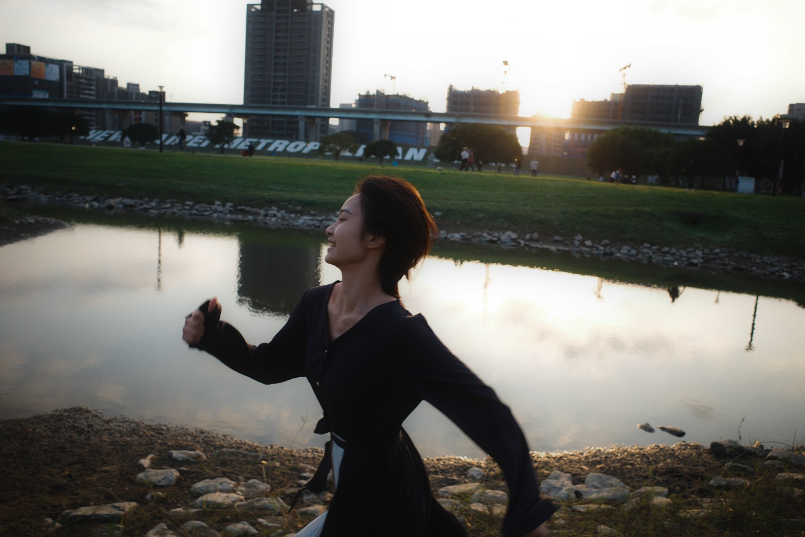 Negative 負片色彩實拍：午後的建築光影