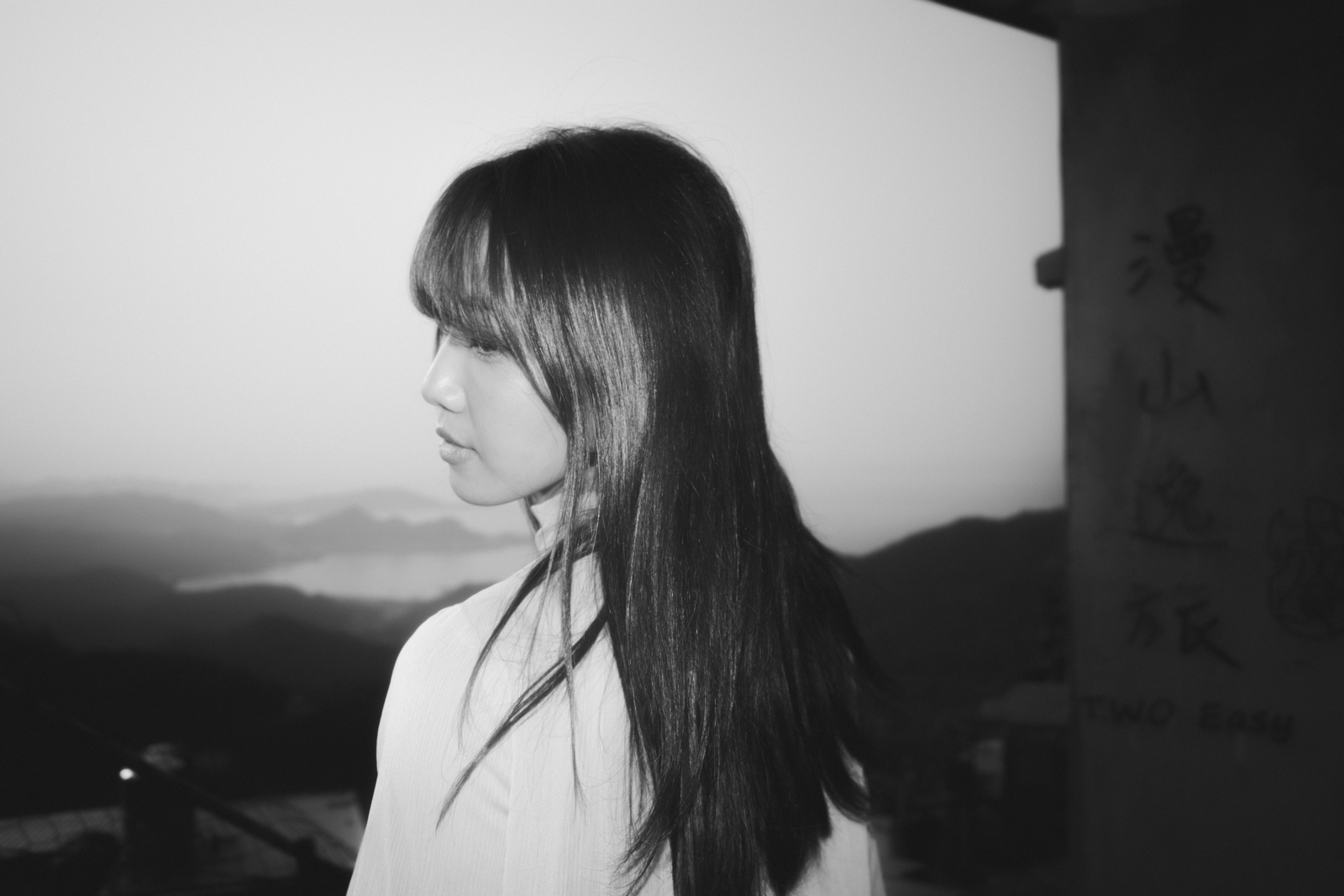 底片化的視覺氛圍營造