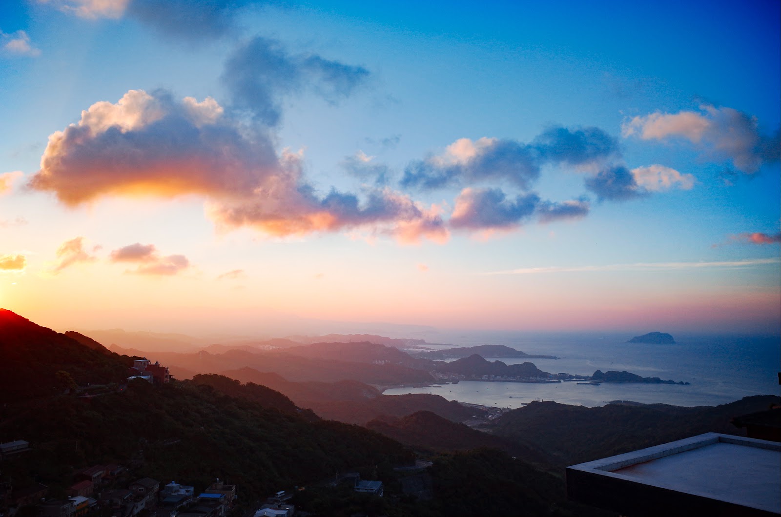 寫作與攝影的交織：找尋極致的浪漫