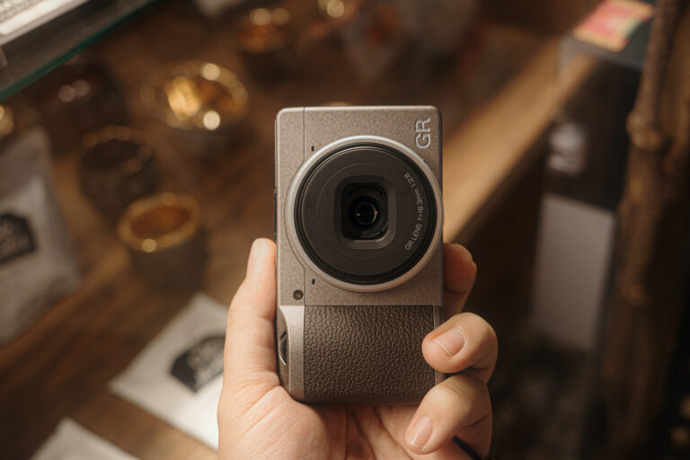 RICOH GR III Diary Edition 文青日誌版 暖灰色機身