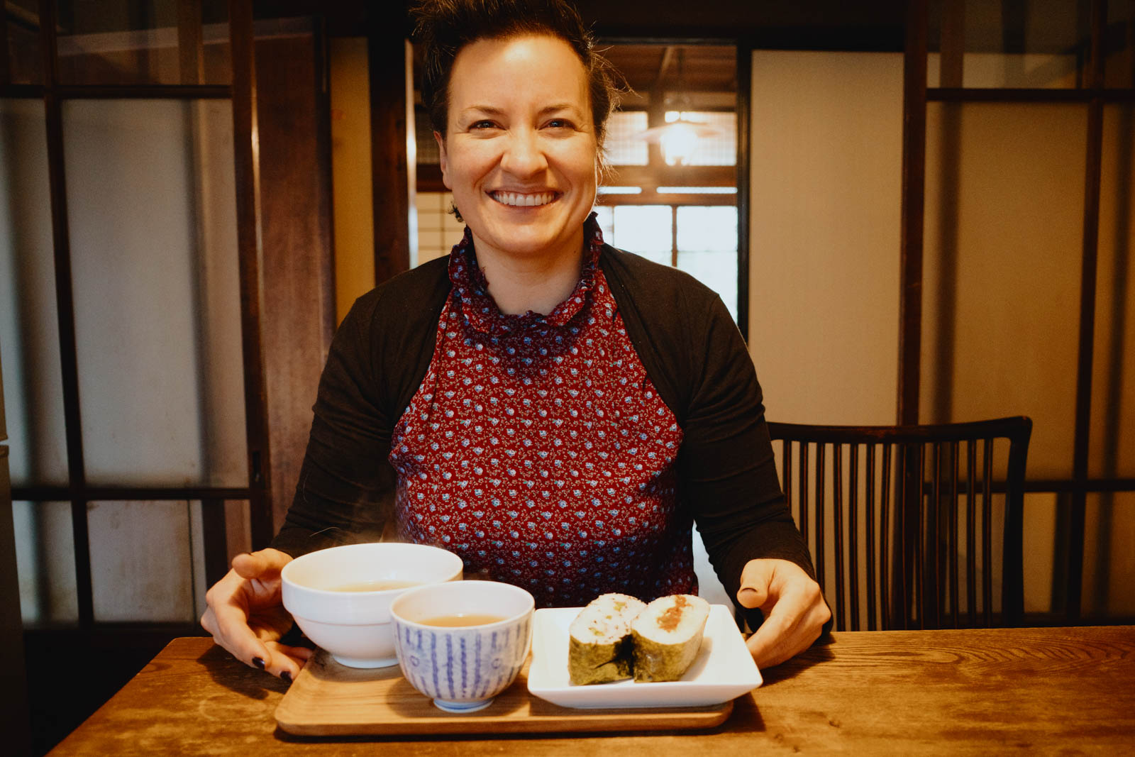 Ricoh GR3 正片參數與白平衡比較 - 戶外冷色調與室內暖色調