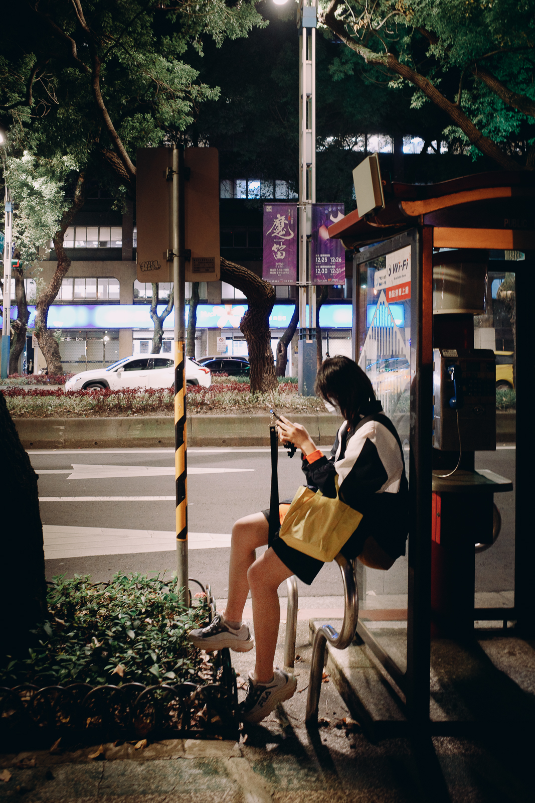 GRIII 逆光人像構圖實拍解析