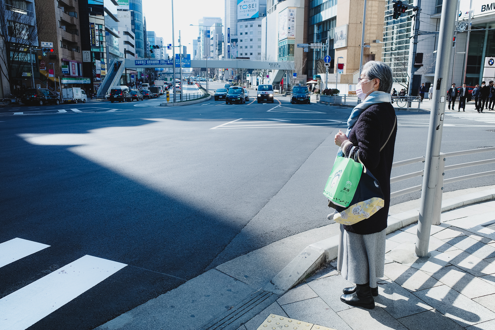 城市街頭光影彩色攝影細節