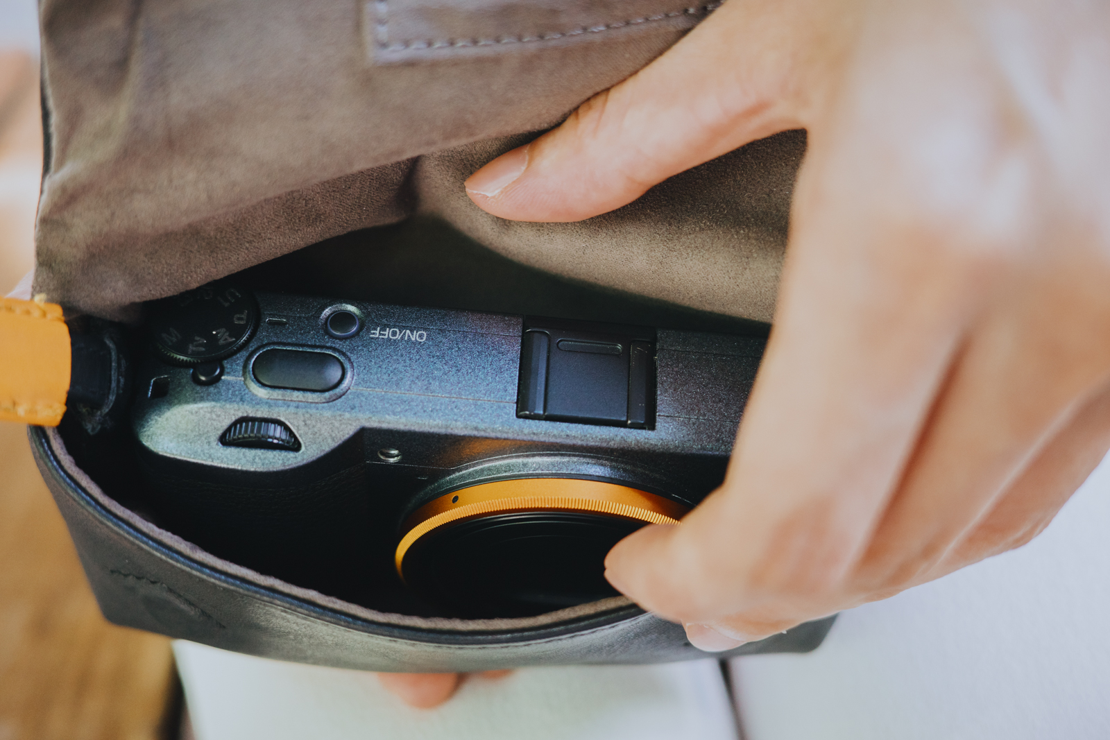 ULYSSES Cushion 相機包細節 2