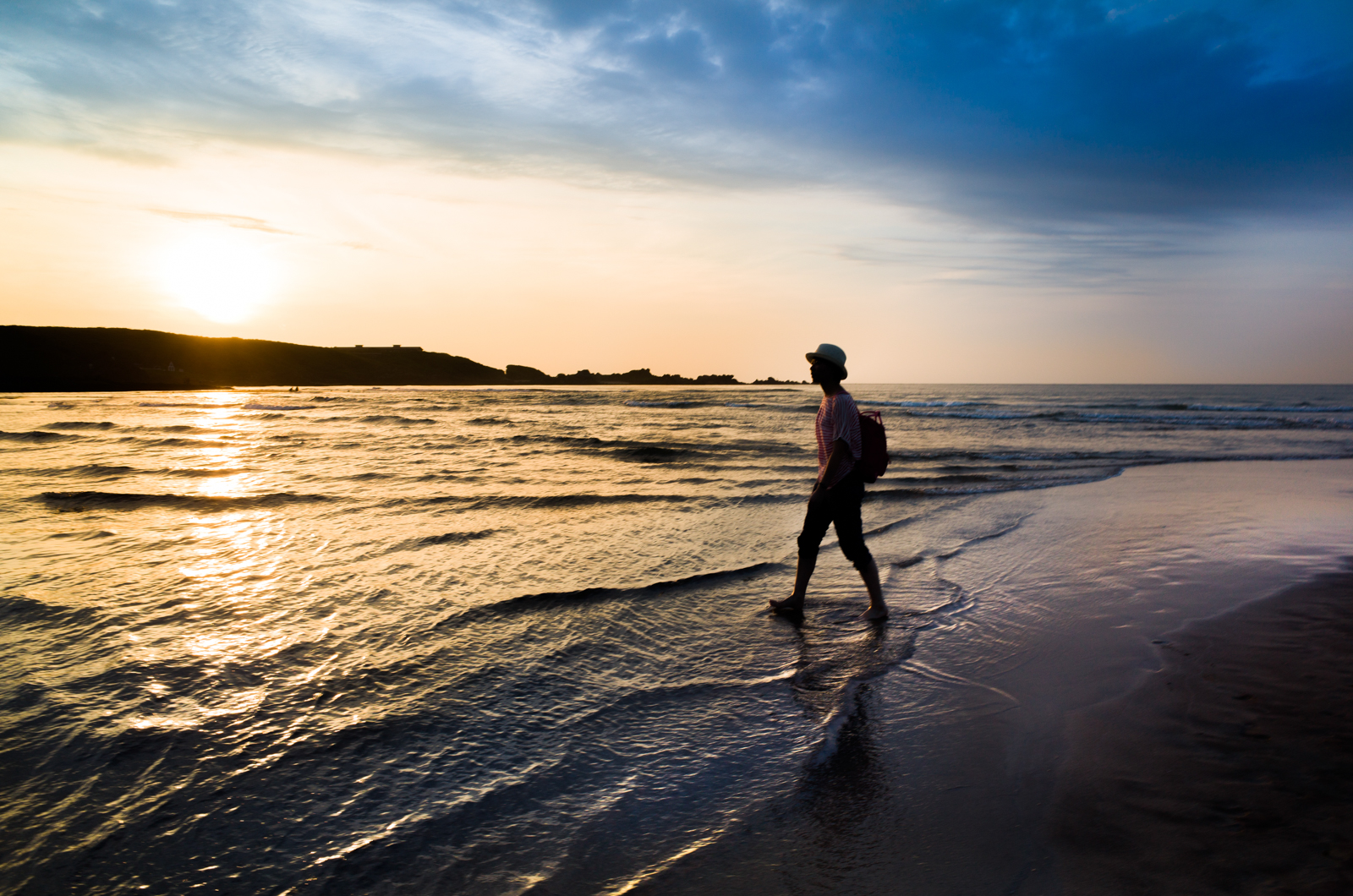 正片模式高對比拍攝海浪光影